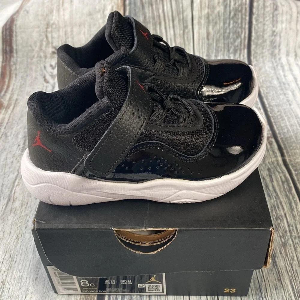Kids Jordan 11 CMFT LOW Black Sneakers with Red Accents SIZE 8C